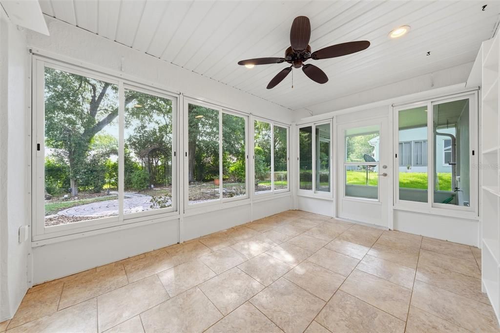 For Sale: $249,900 (3 beds, 2 baths, 1538 Square Feet)
