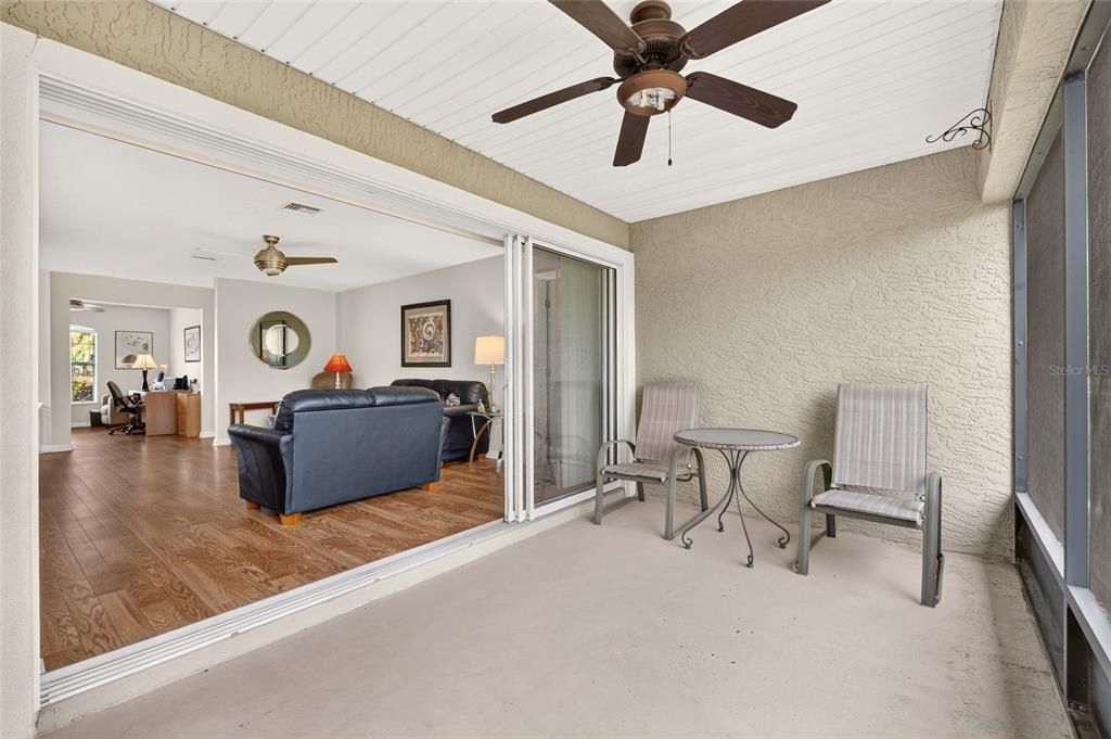 For Sale: $199,900 (2 beds, 2 baths, 1504 Square Feet)