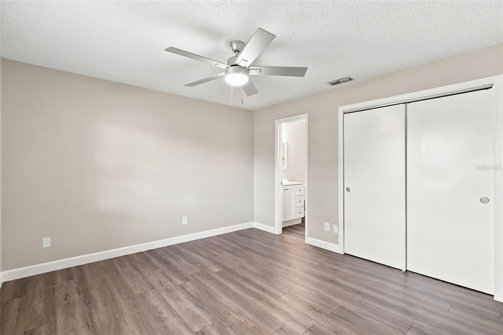 En Venta: $284,900 (3 camas, 2 baños, 1260 Pies cuadrados)