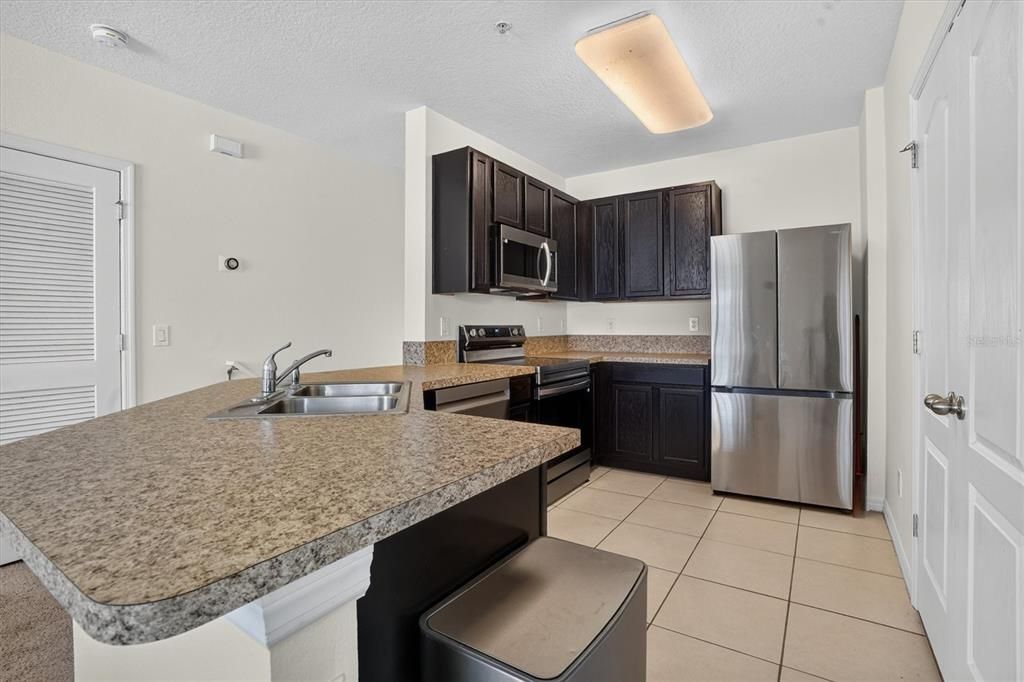 En Venta: $220,000 (2 camas, 2 baños, 1147 Pies cuadrados)