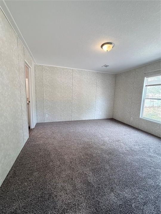 For Rent: $1,485 (3 beds, 2 baths, 1400 Square Feet)