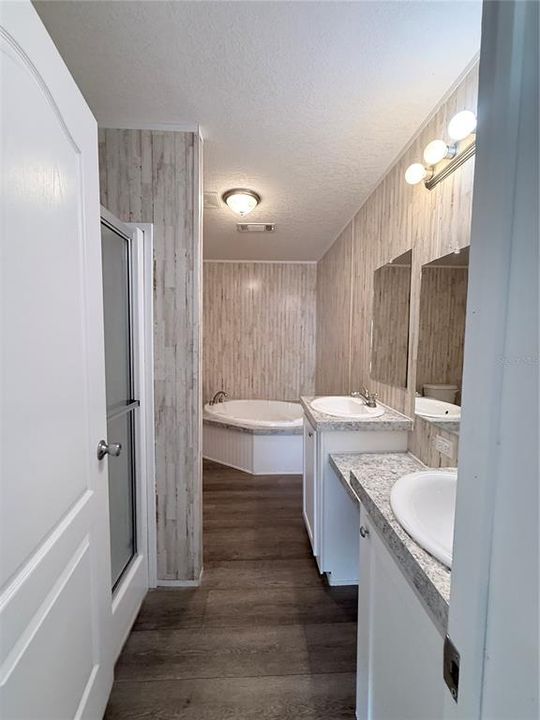 For Rent: $1,485 (3 beds, 2 baths, 1400 Square Feet)