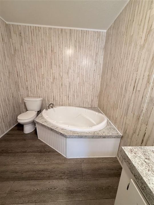For Rent: $1,485 (3 beds, 2 baths, 1400 Square Feet)