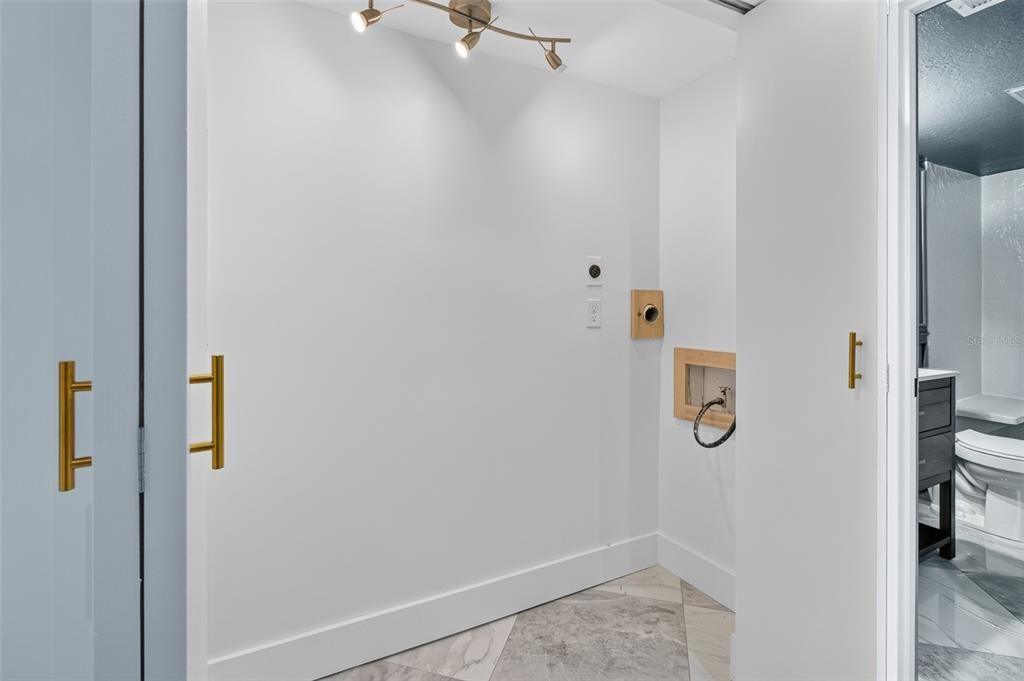 En Venta: $349,000 (2 camas, 1 baños, 770 Pies cuadrados)