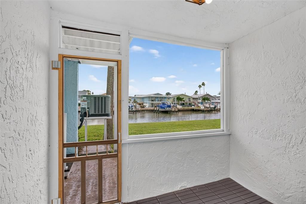 En Venta: $349,000 (2 camas, 1 baños, 770 Pies cuadrados)