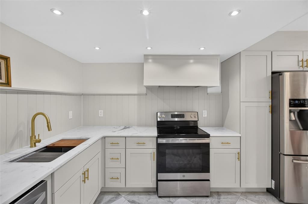 En Venta: $349,000 (2 camas, 1 baños, 770 Pies cuadrados)