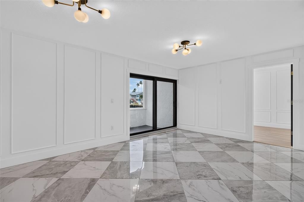 En Venta: $349,000 (2 camas, 1 baños, 770 Pies cuadrados)