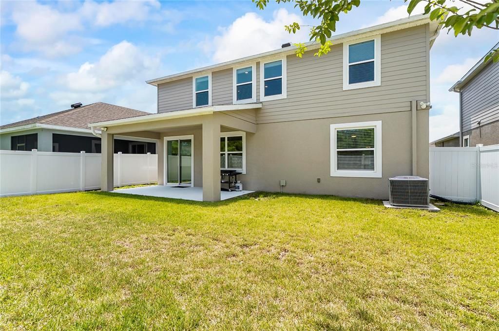 En Venta: $426,000 (5 camas, 3 baños, 2776 Pies cuadrados)