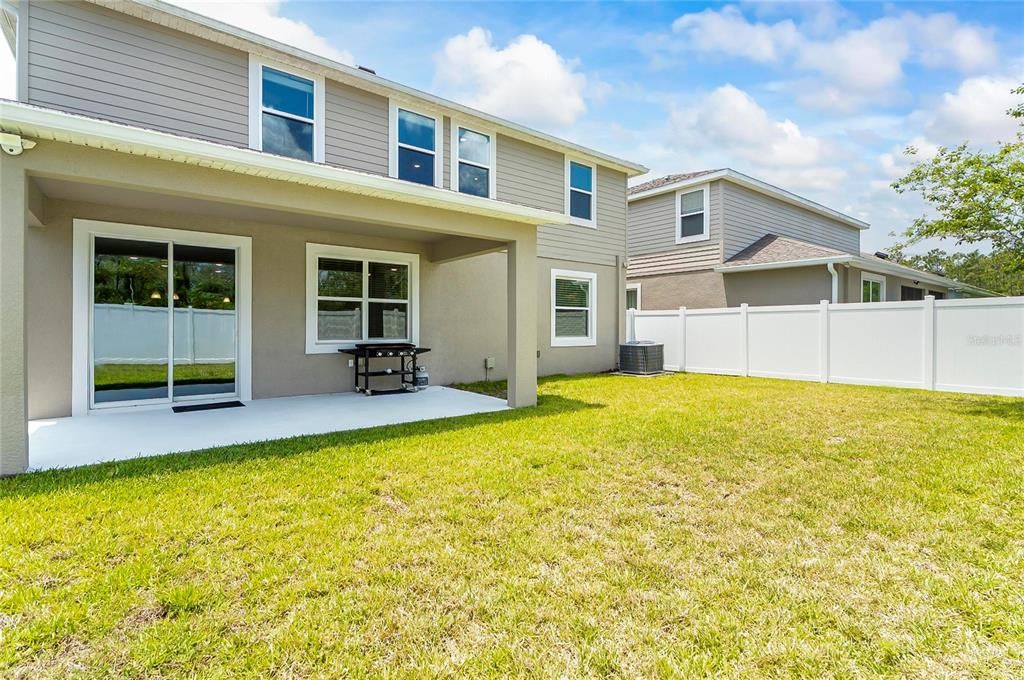 En Venta: $426,000 (5 camas, 3 baños, 2776 Pies cuadrados)