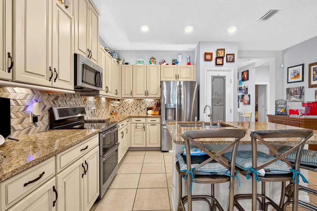 En Venta: $669,950 (2 camas, 2 baños, 1525 Pies cuadrados)