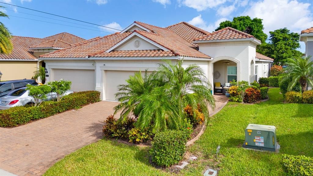 En Venta: $669,950 (2 camas, 2 baños, 1525 Pies cuadrados)