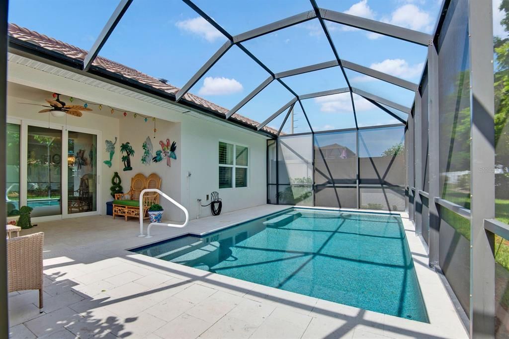 En Venta: $669,950 (2 camas, 2 baños, 1525 Pies cuadrados)