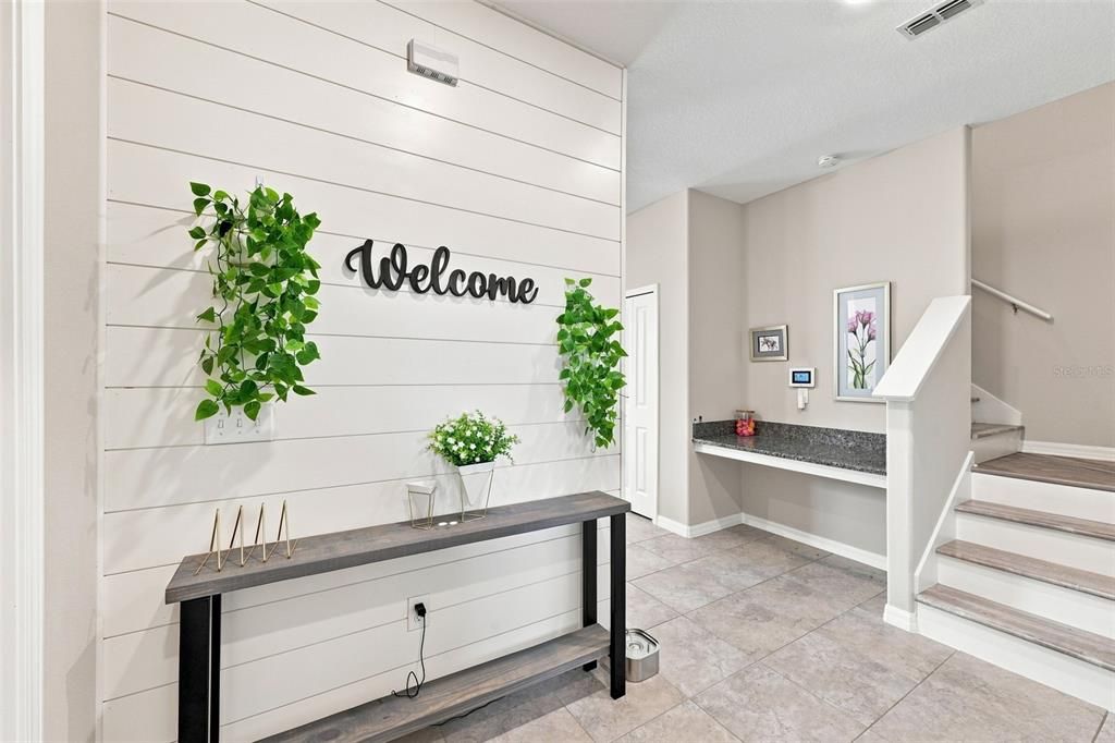 For Sale: $255,000 (3 beds, 2 baths, 1824 Square Feet)