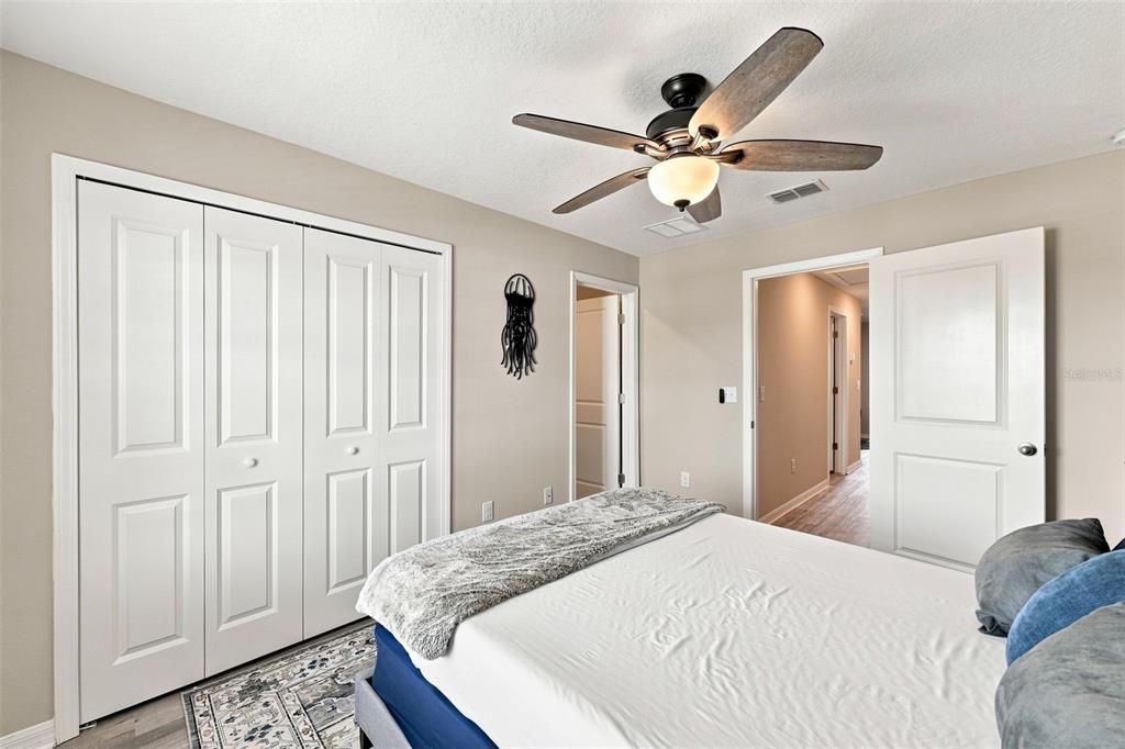 For Sale: $255,000 (3 beds, 2 baths, 1824 Square Feet)