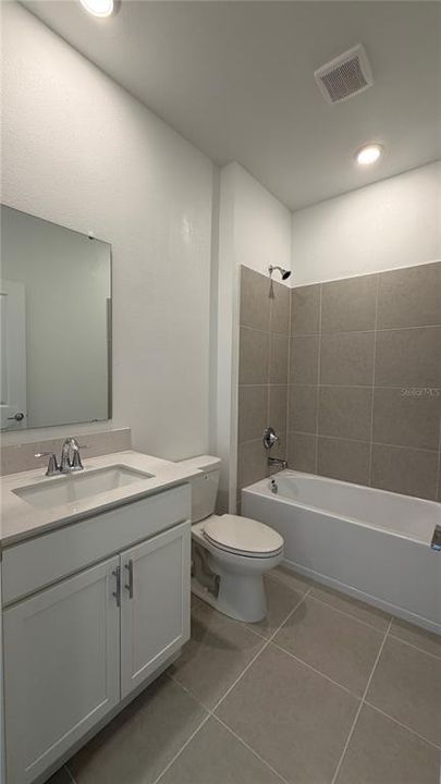 For Rent: $3,200 (5 beds, 3 baths, 2455 Square Feet)