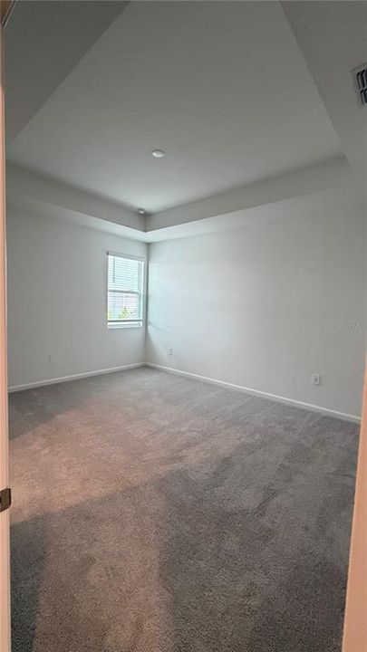 For Rent: $3,200 (5 beds, 3 baths, 2455 Square Feet)