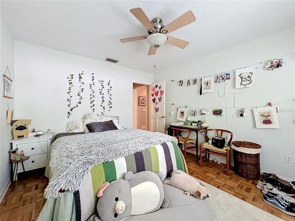 For Sale: $799,000 (4 beds, 2 baths, 2637 Square Feet)