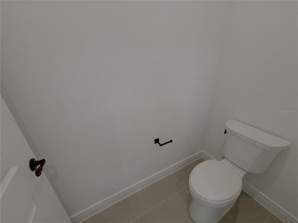 For Rent: $2,495 (2 beds, 2 baths, 2200 Square Feet)