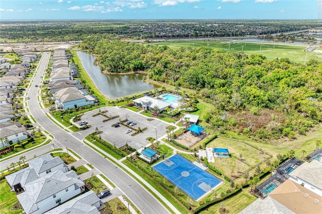 En Venta: $799,000 (5 camas, 4 baños, 3641 Pies cuadrados)