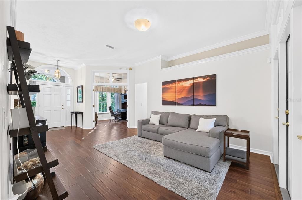 En Venta: $539,000 (3 camas, 3 baños, 2559 Pies cuadrados)