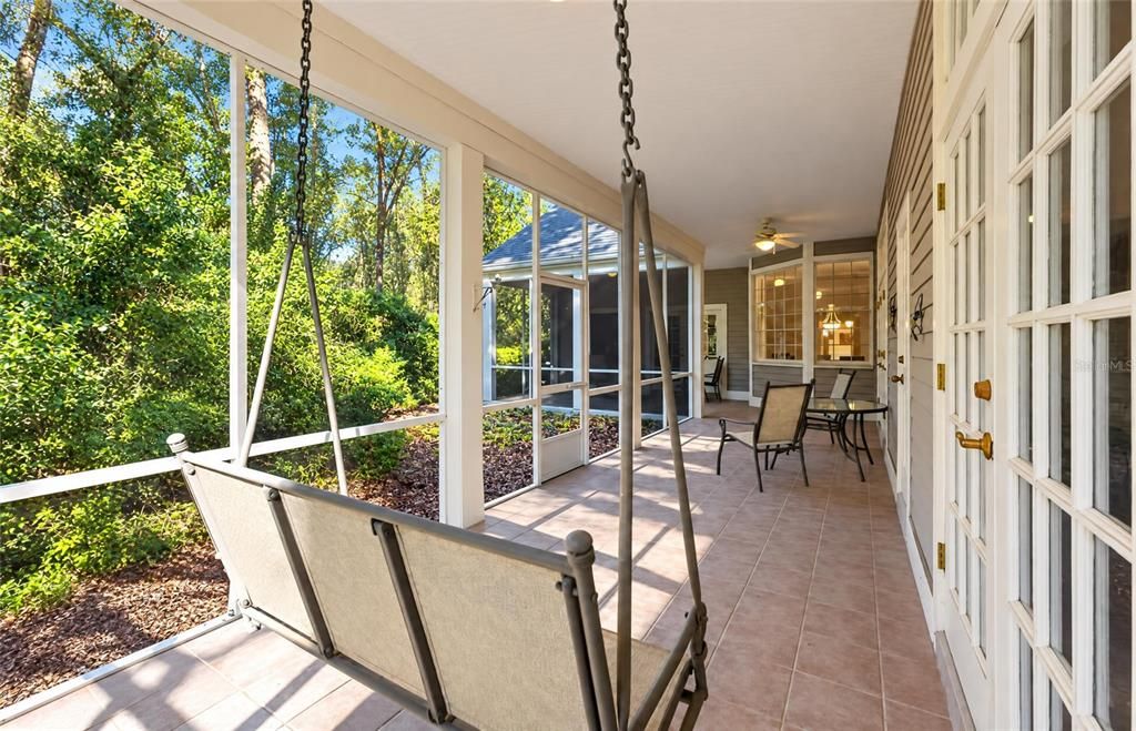 En Venta: $539,000 (3 camas, 3 baños, 2559 Pies cuadrados)