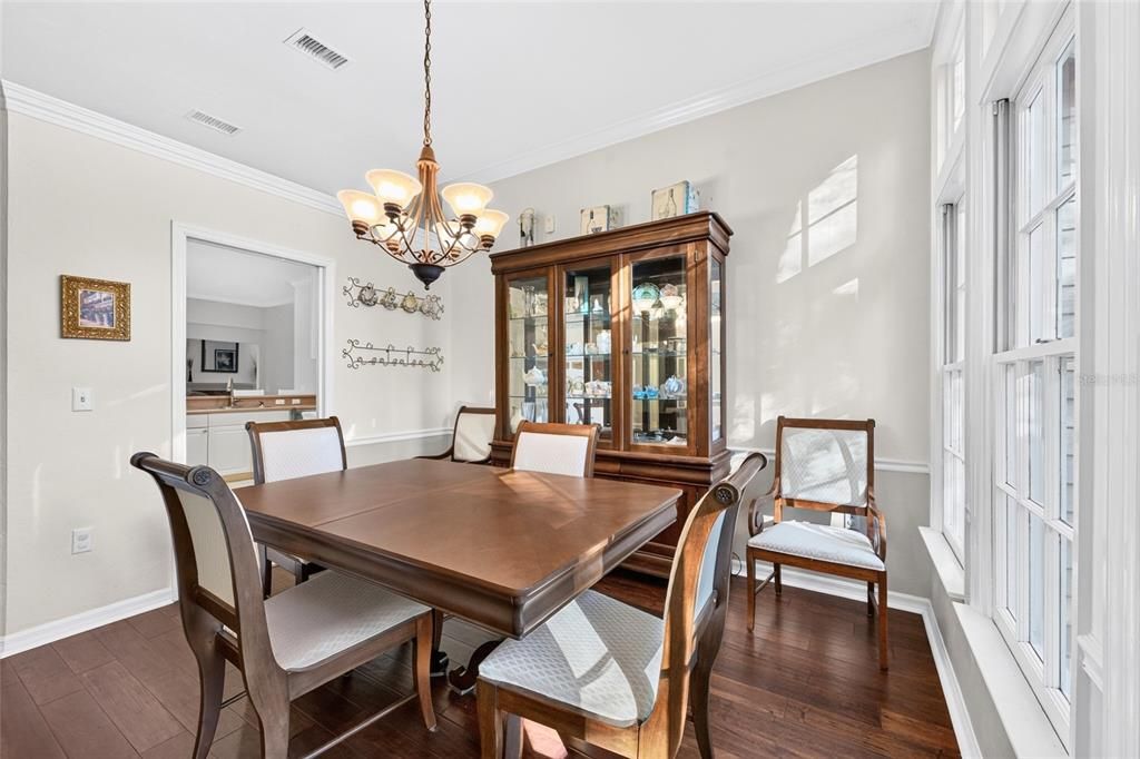 En Venta: $539,000 (3 camas, 3 baños, 2559 Pies cuadrados)