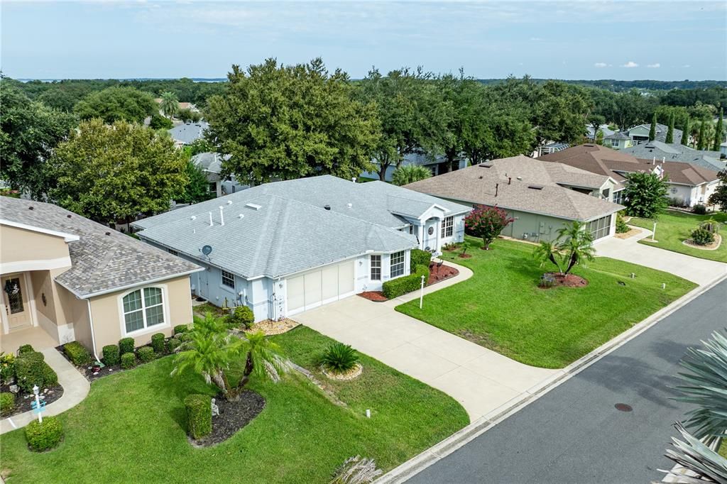 For Sale: $375,000 (3 beds, 2 baths, 2095 Square Feet)