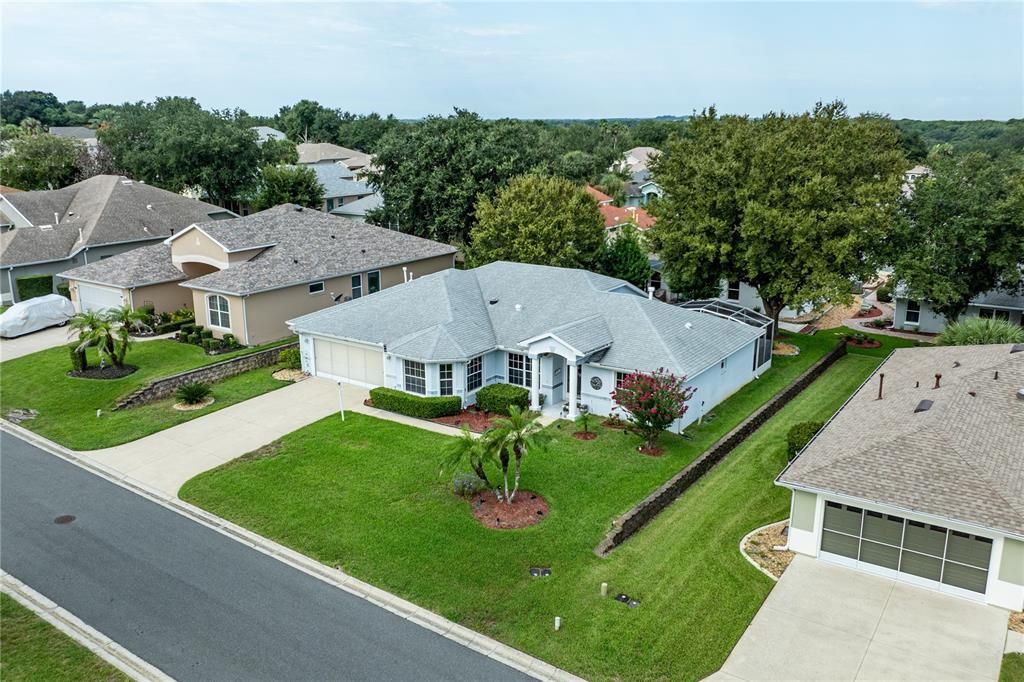 For Sale: $375,000 (3 beds, 2 baths, 2095 Square Feet)