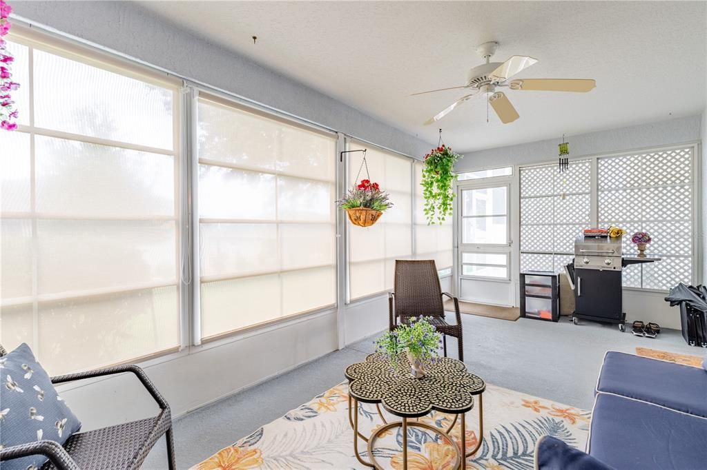 For Sale: $375,000 (3 beds, 2 baths, 2095 Square Feet)