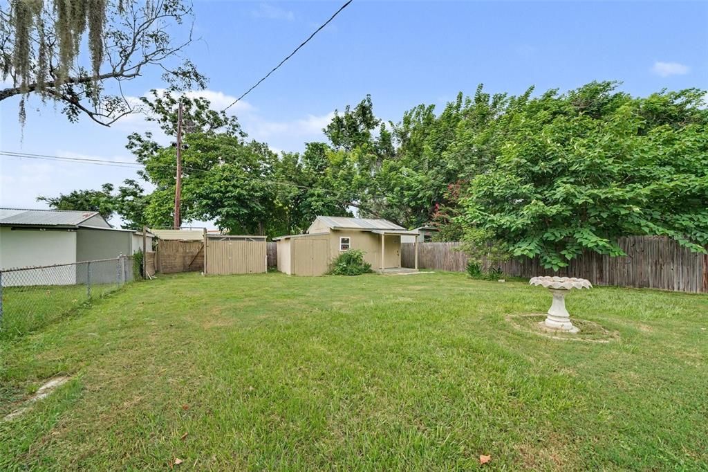 For Sale: $340,000 (2 beds, 1 baths, 780 Square Feet)
