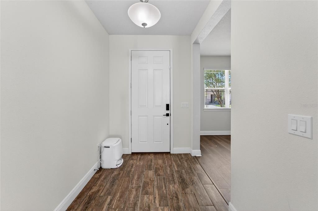 For Sale: $338,799 (3 beds, 2 baths, 1752 Square Feet)