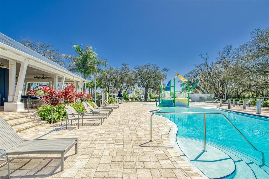 For Sale: $338,799 (3 beds, 2 baths, 1752 Square Feet)