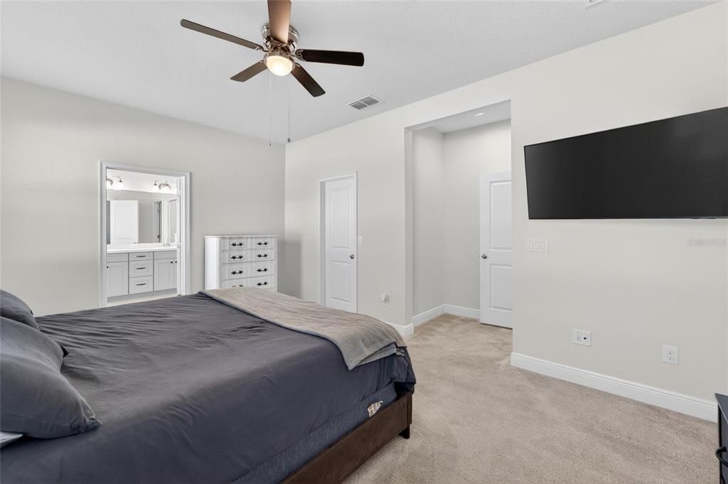 For Sale: $338,799 (3 beds, 2 baths, 1752 Square Feet)