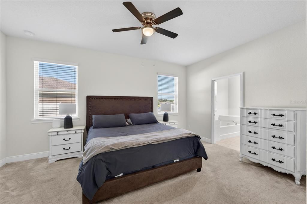 For Sale: $338,799 (3 beds, 2 baths, 1752 Square Feet)