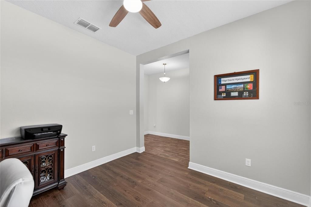 For Sale: $338,799 (3 beds, 2 baths, 1752 Square Feet)