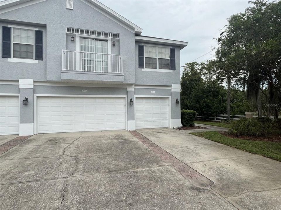 En Venta: $204,900 (2 camas, 2 baños, 1176 Pies cuadrados)
