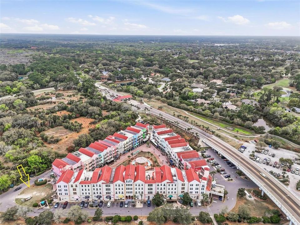 En Venta: $395,000 (0.18 acres)