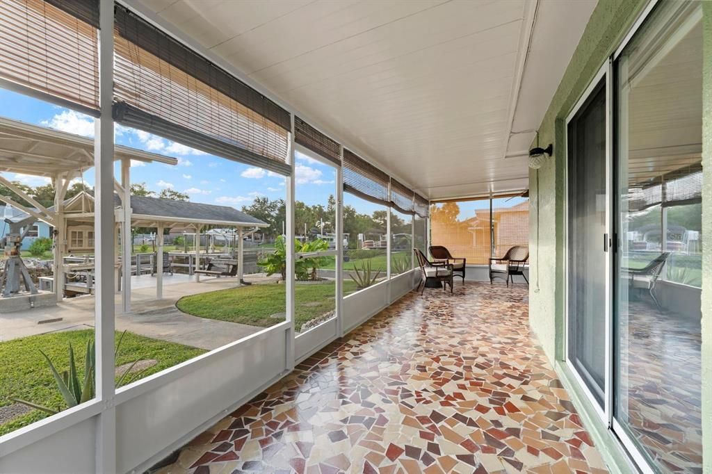 En Venta: $430,000 (2 camas, 2 baños, 1130 Pies cuadrados)