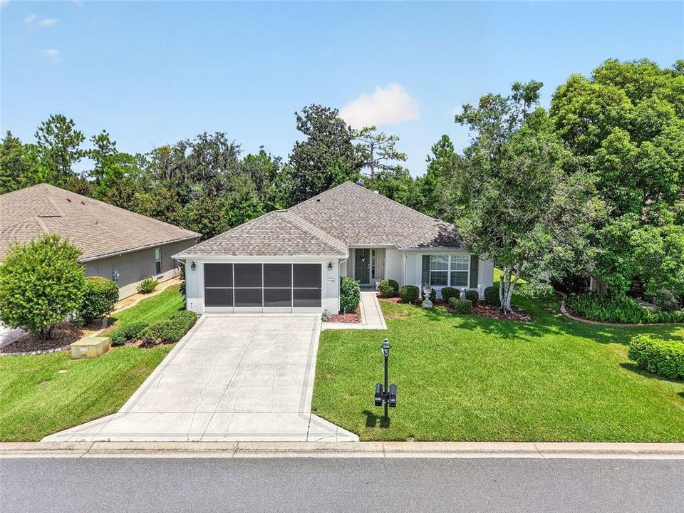 For Sale: $279,300 (2 beds, 2 baths, 1575 Square Feet)