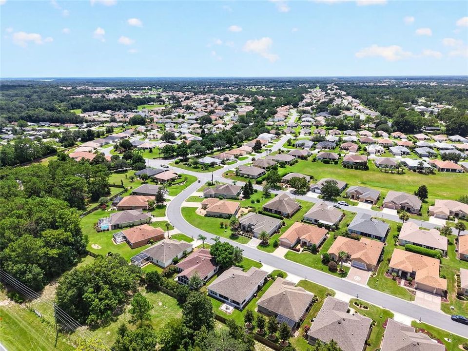 For Sale: $279,300 (2 beds, 2 baths, 1575 Square Feet)