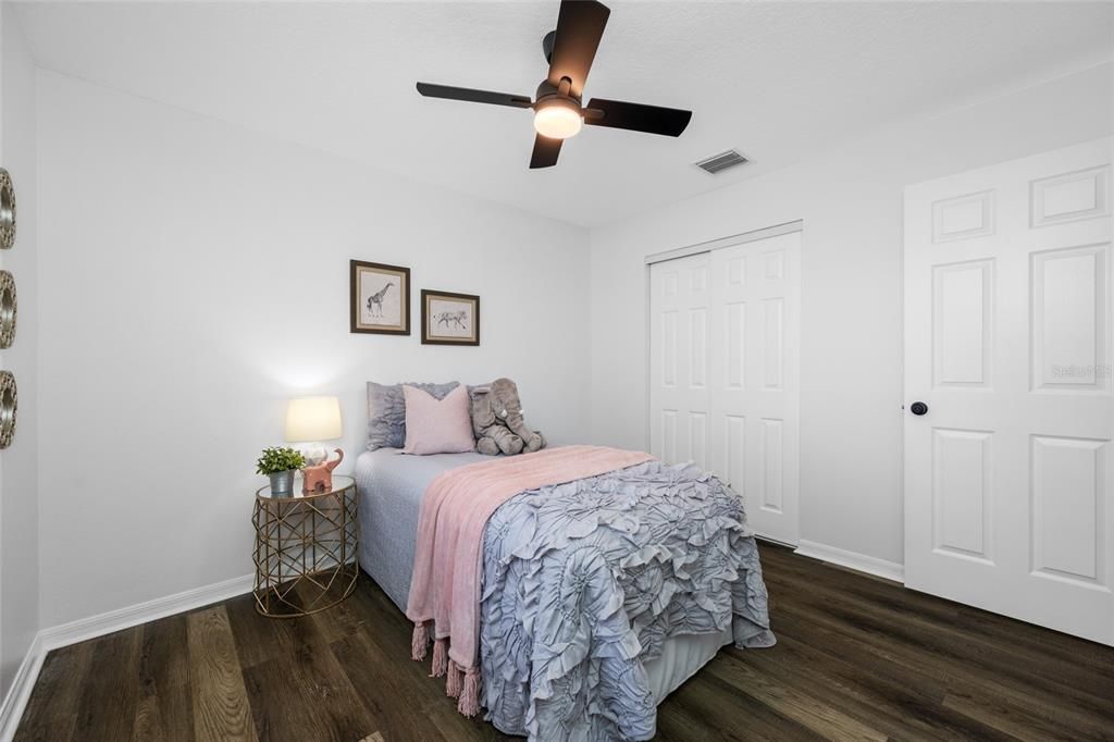 For Sale: $389,000 (3 beds, 2 baths, 1242 Square Feet)
