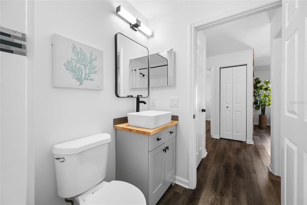 For Sale: $389,000 (3 beds, 2 baths, 1242 Square Feet)