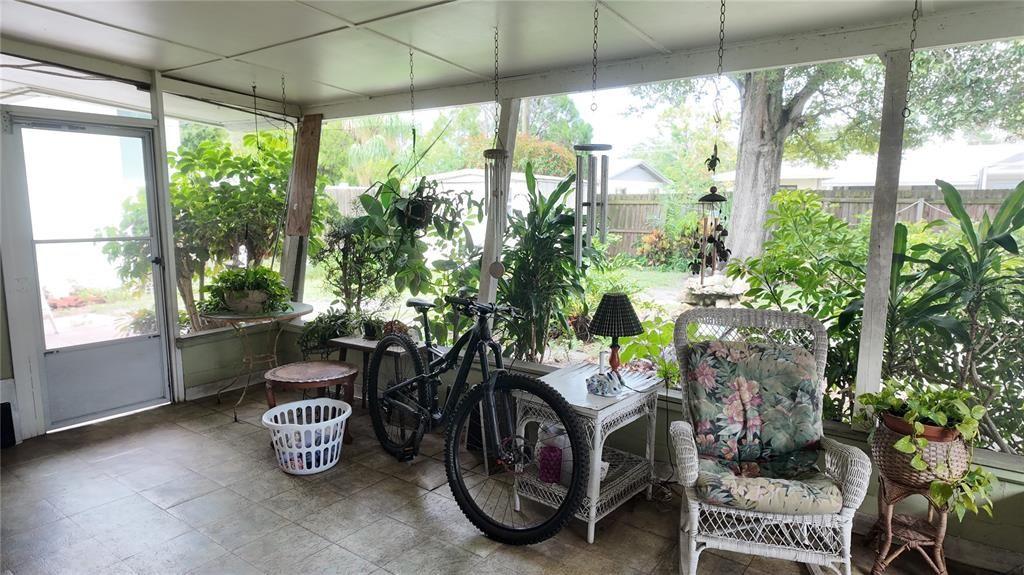 En Venta: $289,000 (3 camas, 1 baños, 1150 Pies cuadrados)