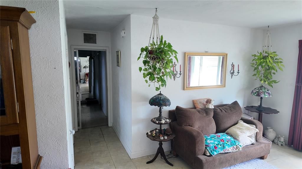 En Venta: $289,000 (3 camas, 1 baños, 1150 Pies cuadrados)