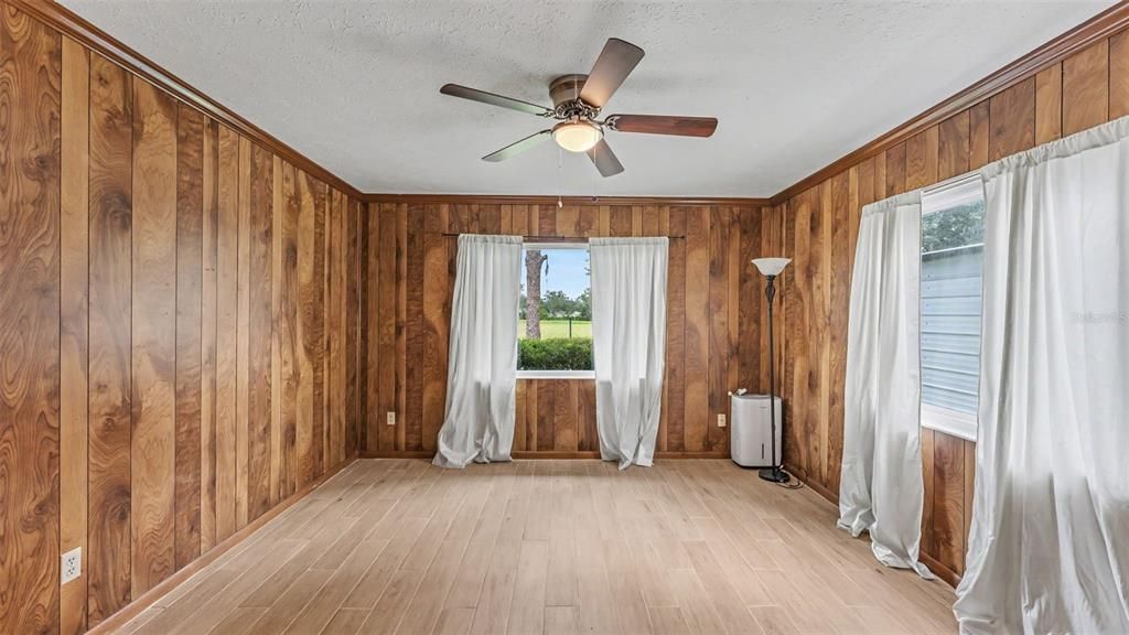 На продажу: $425,000 (3 спален, 2 ванн, 1639 Квадратных фут)