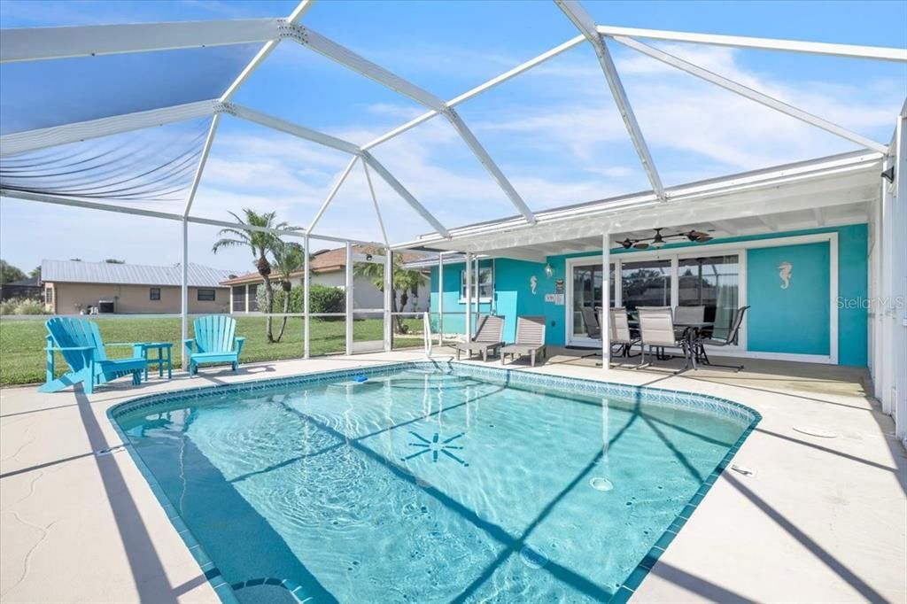 For Sale: $500,000 (3 beds, 2 baths, 1612 Square Feet)