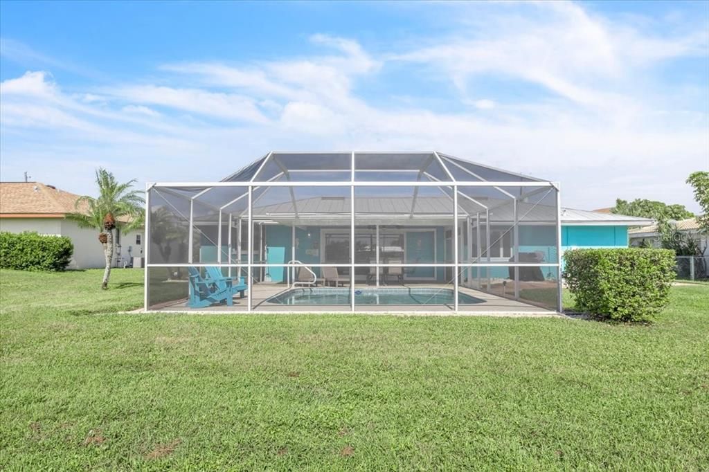 For Sale: $500,000 (3 beds, 2 baths, 1612 Square Feet)