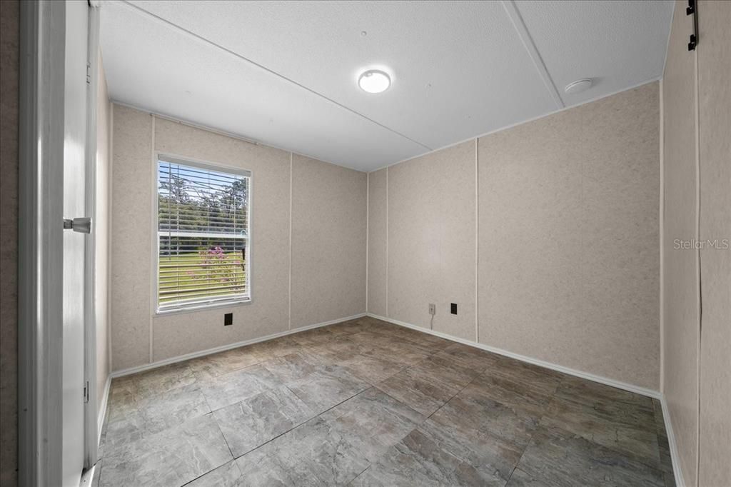 Activo con contrato: $165,000 (3 camas, 2 baños, 1152 Pies cuadrados)