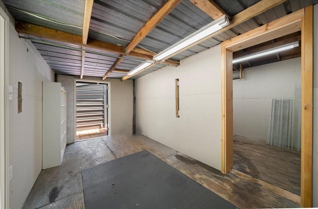 For Sale: $165,000 (3 beds, 2 baths, 1152 Square Feet)