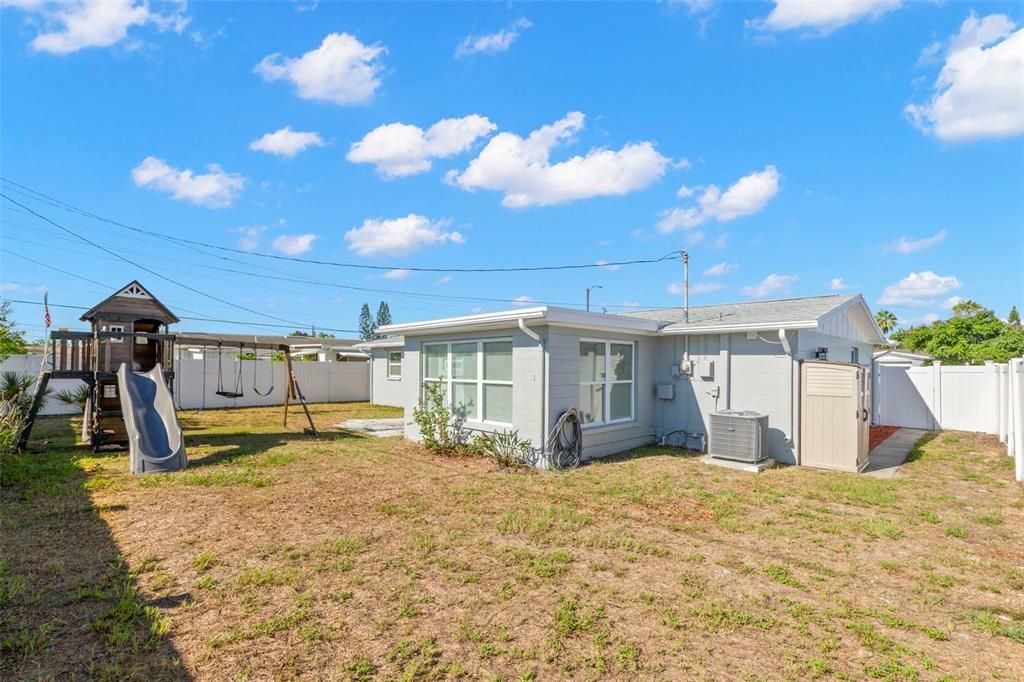 En Venta: $249,900 (3 camas, 2 baños, 1008 Pies cuadrados)